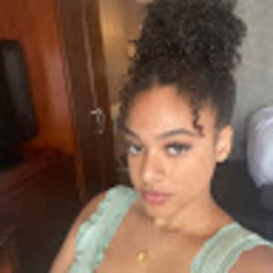 Meet your Posher, Tatyana